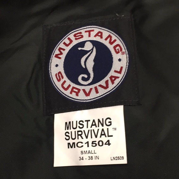 Mustang Survival Floater Coat 1206188 - Picture 5 of 5
